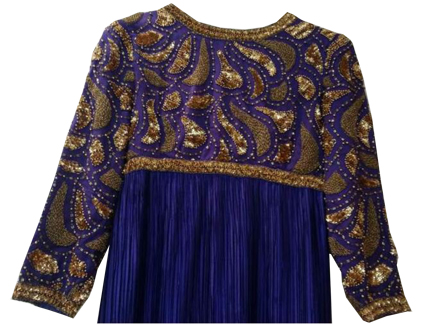 robe brodée